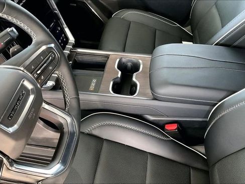 Used 2024 GMC Acadia Denali w/ LPO, Floor Liner Package image 13