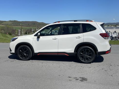 Used 2023 Subaru Forester Sport AWD/4WD image 7