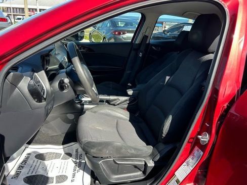 Used 2016 MAZDA MAZDA3 i Sport w/ Preferred Equipment Package image 14