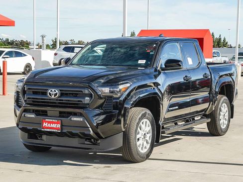 New 2026 Toyota Tacoma SR5 RWD image 3