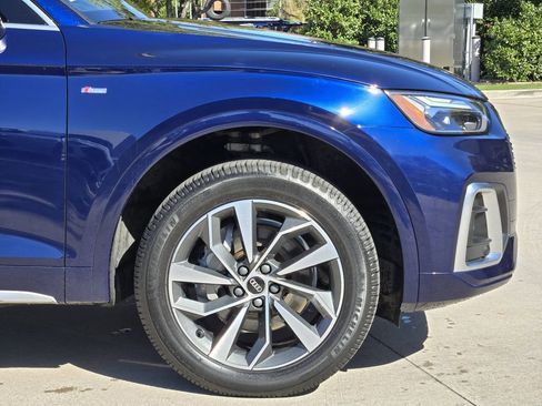 Certified 2022 Audi Q5 2.0T Premium w/ Convenience Package image 11