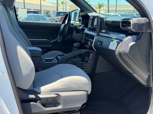 Used 2026 Toyota Tacoma SR5 AWD/4WD image 19
