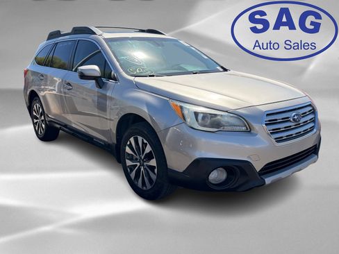 Used 2017 Subaru Outback 2.5i Limited image 2