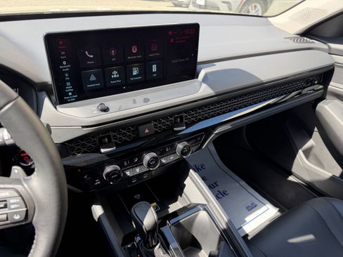 Used 2025 Honda Accord EX-L image 18