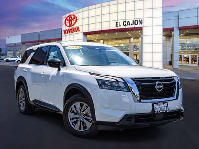 Used 2025 Nissan Pathfinder S