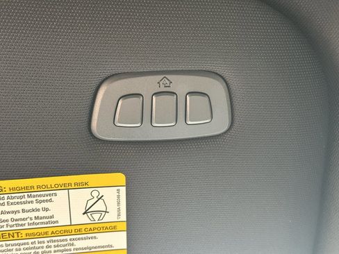 New 2025 Ford F150 Lariat w/ Equipment Group 502A High image 29