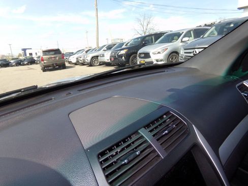 Used 2013 Ford Explorer XLT FWD image 44