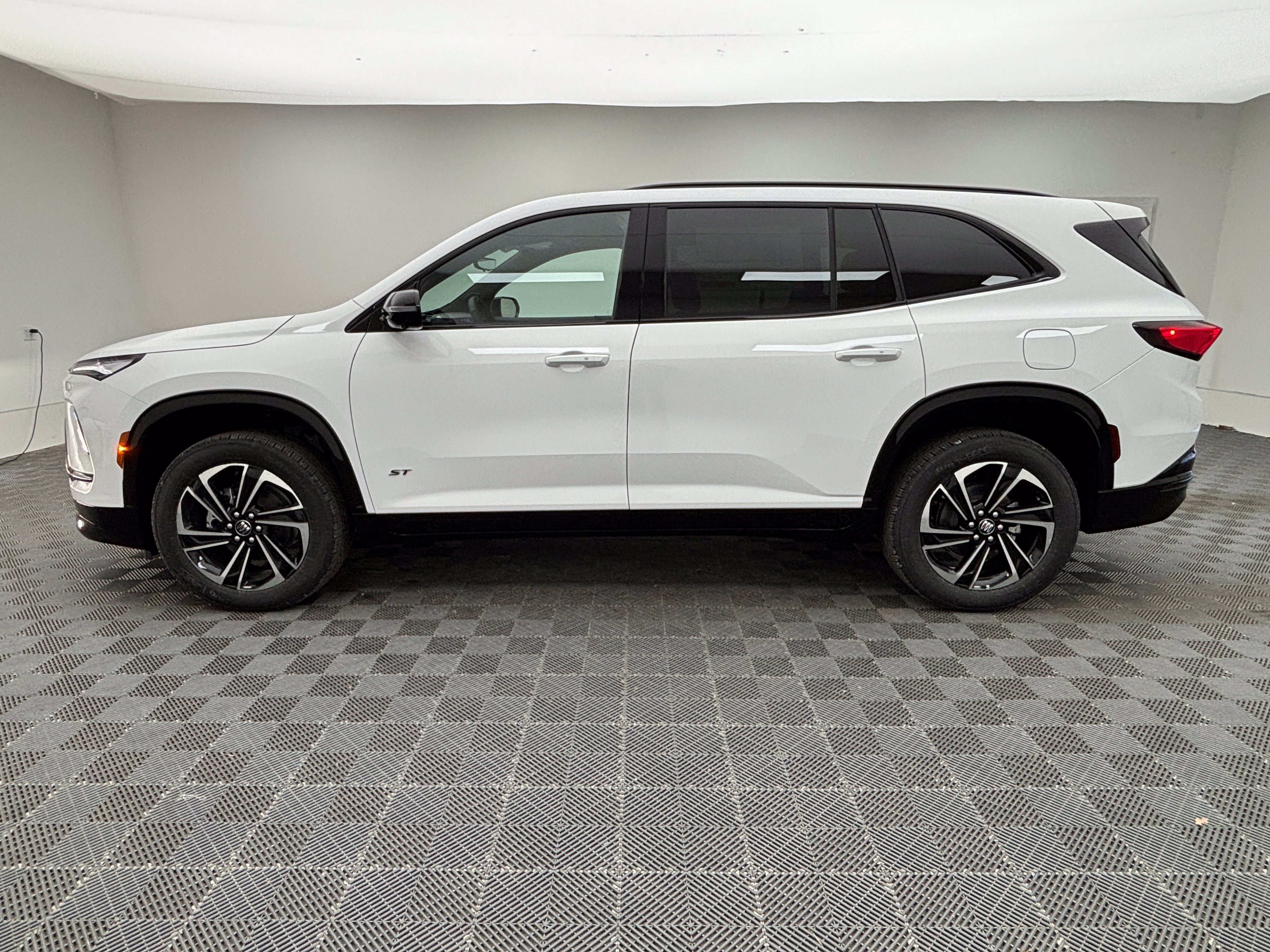 New 2027 Buick Enclave Sport Touring w/ Power Package AWD/4WD image 16