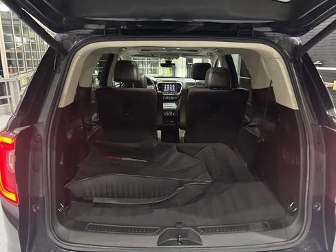 Used 2023 GMC Acadia Denali w/ Denali Ultimate Package image 36