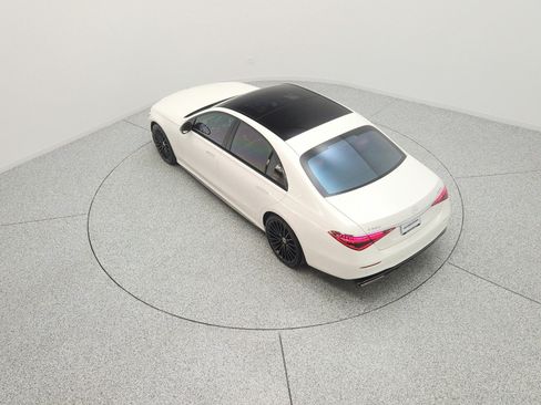 Used 2023 Mercedes-Benz S 580 4MATIC Sedan image 15
