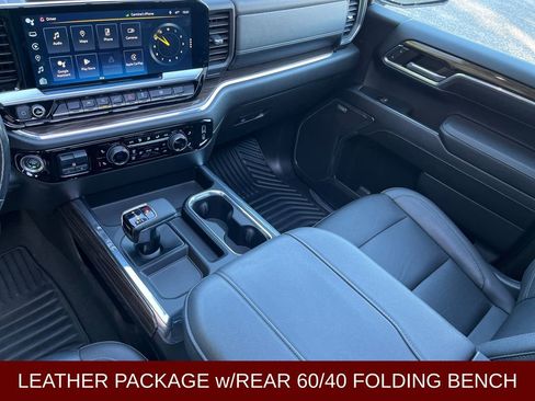 Used 2023 Chevrolet Silverado 1500 RST w/ Convenience Package II AWD/4WD image 17