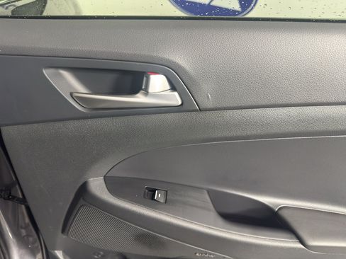 Used 2021 Hyundai Tucson Limited FWD image 38