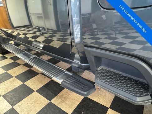 Used 2020 Chevrolet Silverado 2500 LTZ w/ LTZ Premium Package image 11