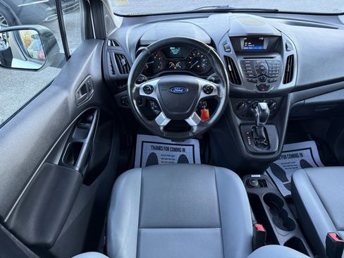 Used 2018 Ford Transit Connect XL image 28