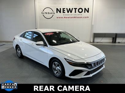 Used 2025 Hyundai Elantra SE