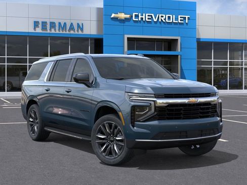 New 2026 Chevrolet Suburban LS w/ LS Custom Edition RWD image 8