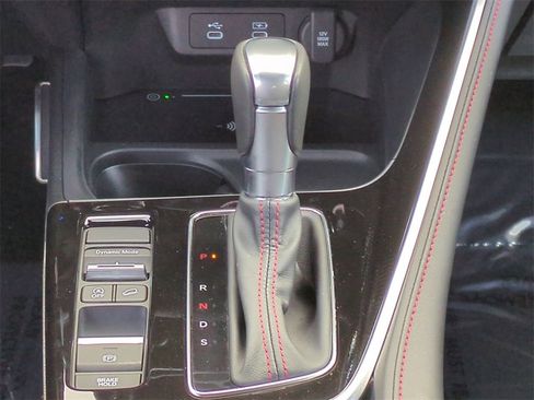 Certified 2025 Acura ADX A-Spec image 19