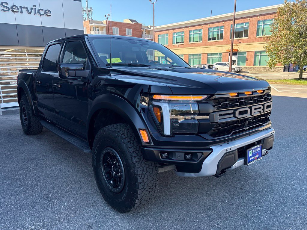 Used 2025 Ford F150 Raptor AWD/4WD image 5