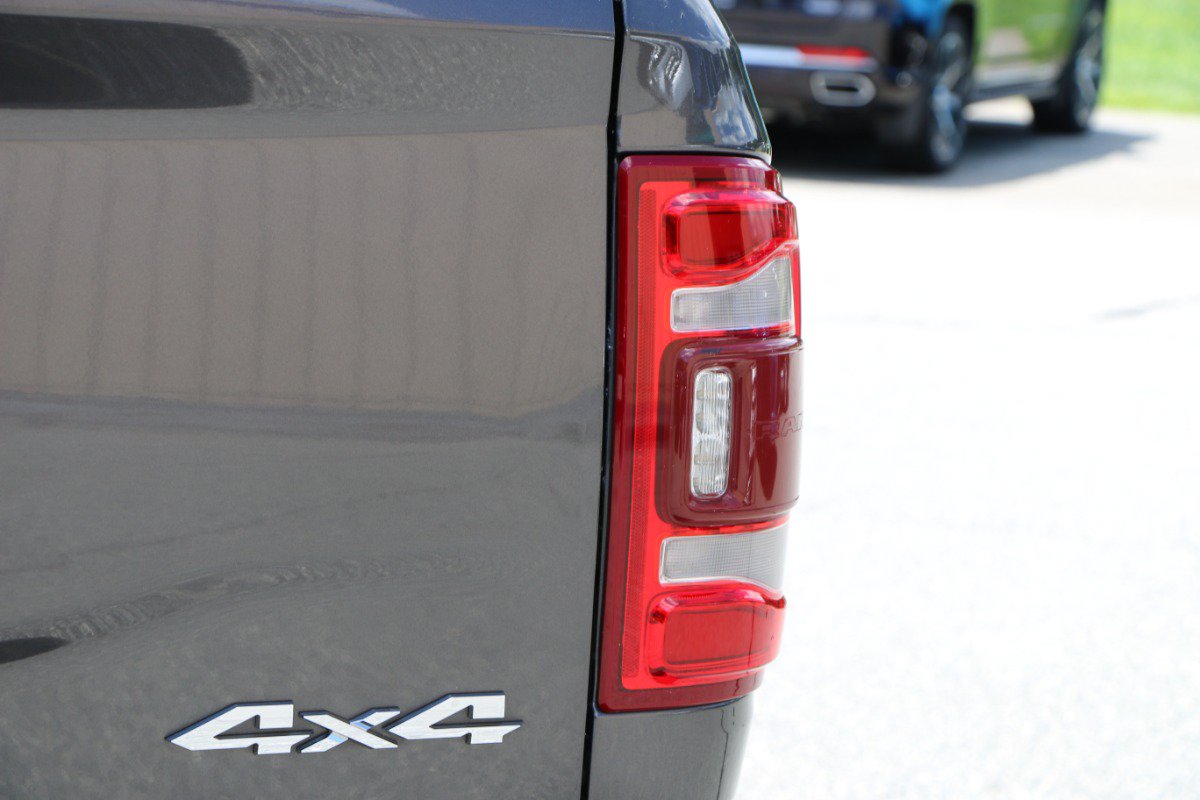 Used 2023 RAM 2500 Limited AWD/4WD image 7