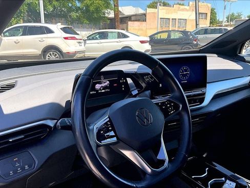 Used 2022 Volkswagen ID.4 Pro AWD/4WD image 14