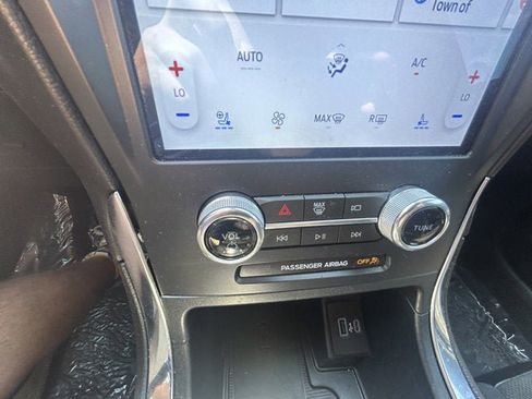 Used 2022 Ford Edge ST w/ Equipment Group 401A image 14