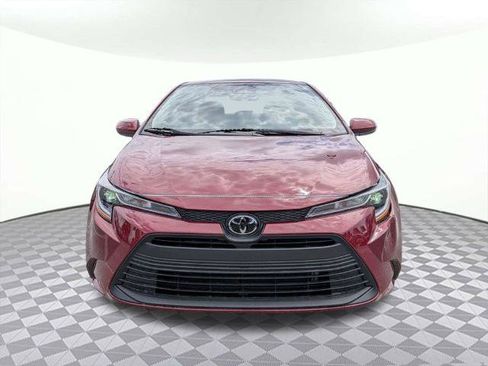Used 2024 Toyota Corolla LE FWD image 7