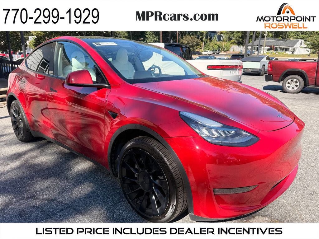 Used 2023 Tesla Model Y Long Range AWD/4WD image 1