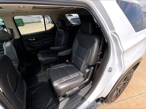 Used 2021 Chevrolet Traverse Premier w/ Redline Edition AWD/4WD image 25