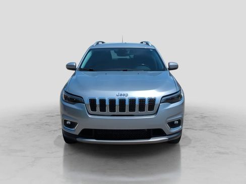 Used 2020 Jeep Cherokee Limited w/ Trailer Tow Group AWD/4WD image 3