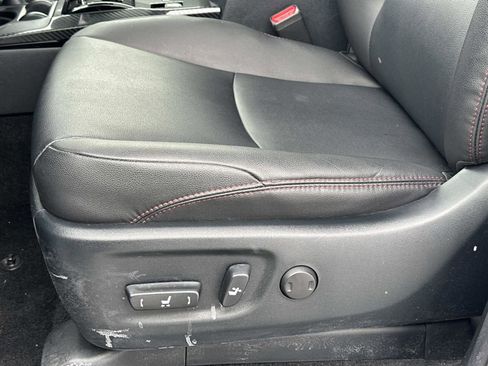 Used 2024 Toyota 4Runner TRD Off-Road Premium image 19