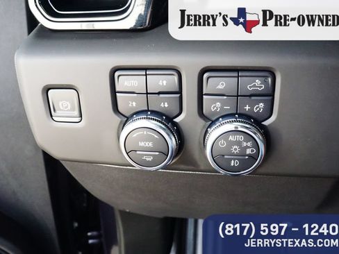Used 2023 GMC Sierra 1500 AT4 w/ AT4 Premium Package AWD/4WD image 16