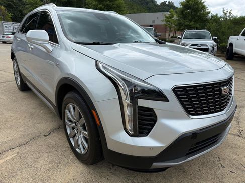 Used 2020 Cadillac XT4 Premium Luxury FWD image 6