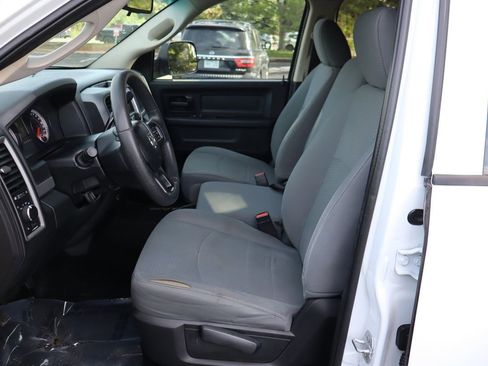Used 2016 RAM 2500 Tradesman w/ Chrome Appearance Group AWD/4WD image 19