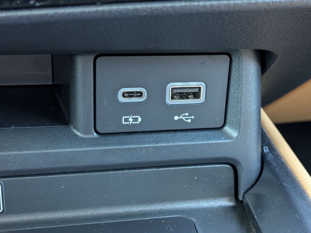 Used 2025 Lexus NX 350 AWD w/ Accessory Package (Z2) image 31