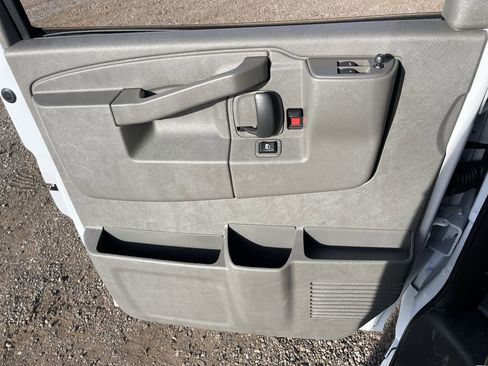 New 2025 GMC Savana 2500 Extended w/ Driver Convenience Package image 23