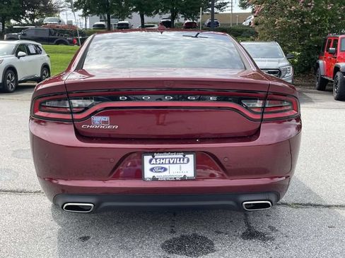Used 2023 Dodge Charger SXT RWD image 4