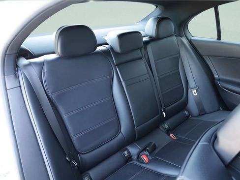 Used 2022 Mercedes-Benz C 300 4MATIC Sedan image 25
