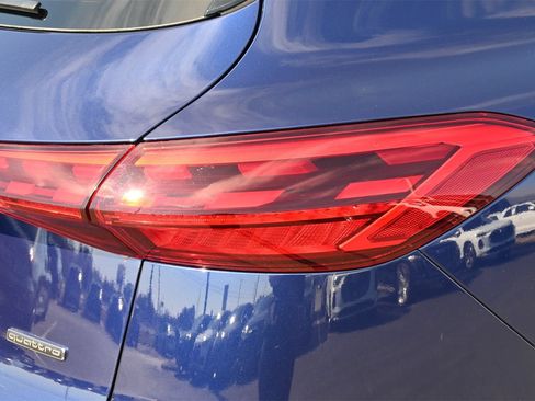 Certified 2025 Audi Q5 Premium w/ Convenience Package AWD/4WD image 20