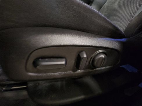 Used 2019 Chevrolet Traverse LT w/ LPO, Floor Liner Package AWD/4WD image 14
