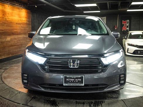 Used 2021 Honda Odyssey Touring image 4