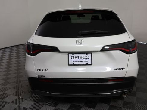 Certified 2026 Honda HR-V Sport image 7