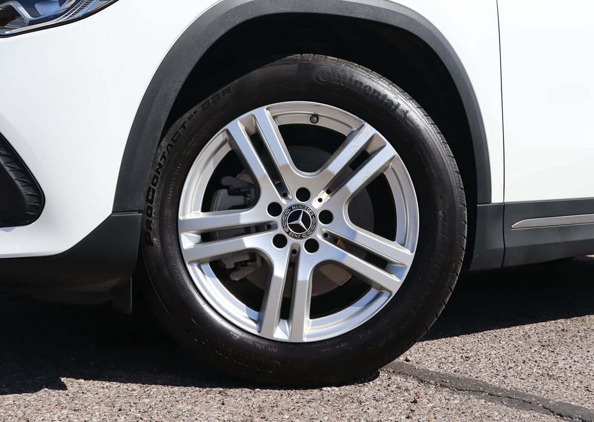 Used 2021 Mercedes-Benz GLA 250 w/ Premium Package image 5