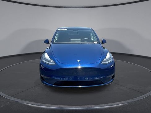 Used 2023 Tesla Model Y Long Range AWD/4WD image 17