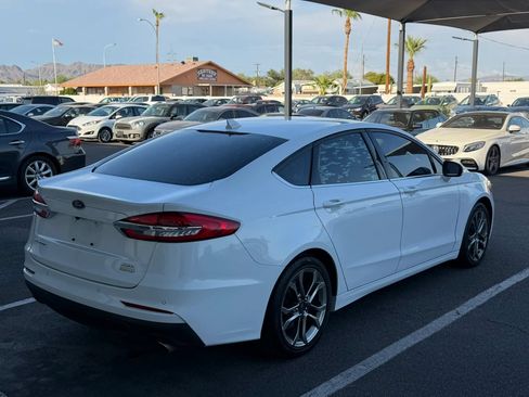 Used 2020 Ford Fusion SEL FWD image 11