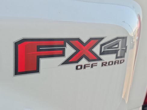 Used 2020 Ford F450 Platinum w/ FX4 Off-Road Package image 7