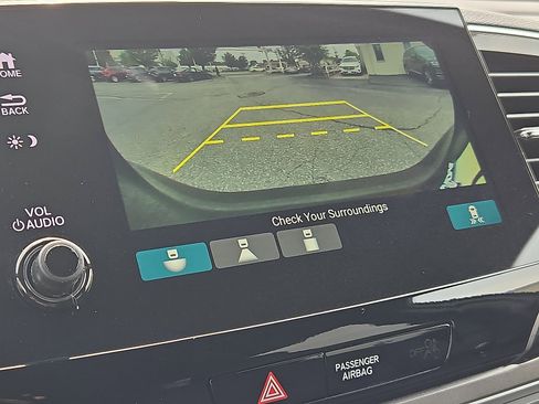 Certified 2022 Honda Pilot Sport image 17