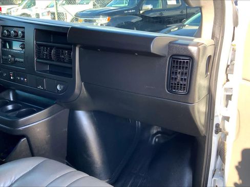 Used 2023 Chevrolet Express 2500 w/ Driver Convenience Package image 18