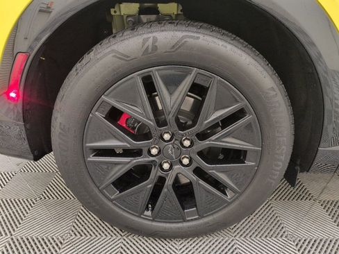 Used 2025 Ford Mustang Mach-E Premium w/ Sport Appearance Package AWD/4WD image 19