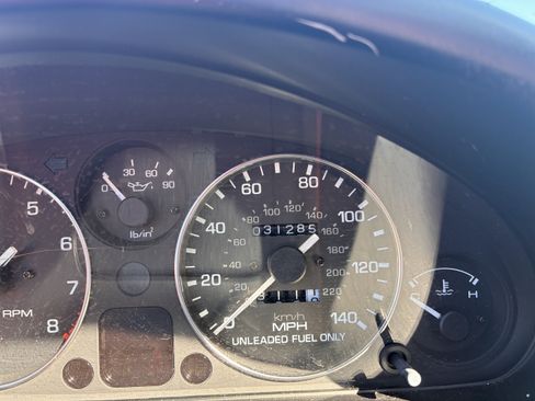 Used 1993 MAZDA MX-5 Miata RWD image 34