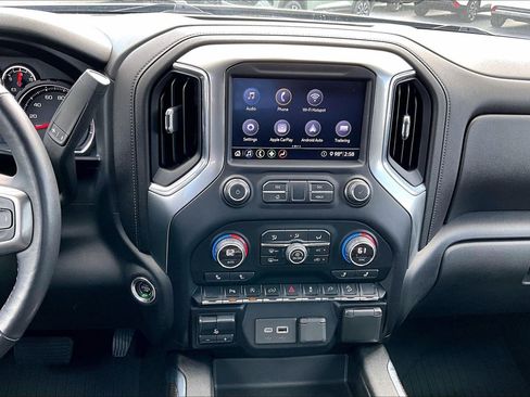 Used 2020 Chevrolet Silverado 1500 LT Trail Boss image 15